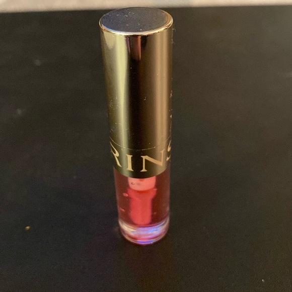 NWOB Mini Clarins Lip Comfort Oil in 04 Pitaya - Picture 1 of 4